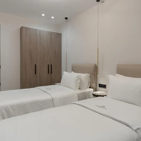 Kymothoe Elite Villa