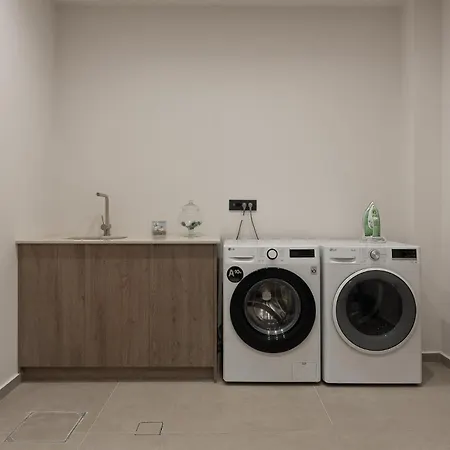 فيلة Kymothoe Elite تسيليفي