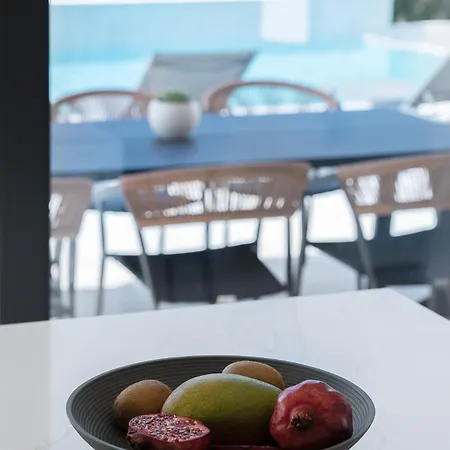 فيلة Kymothoe Elite *