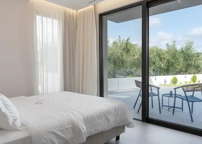 Kymothoe Elite Villa